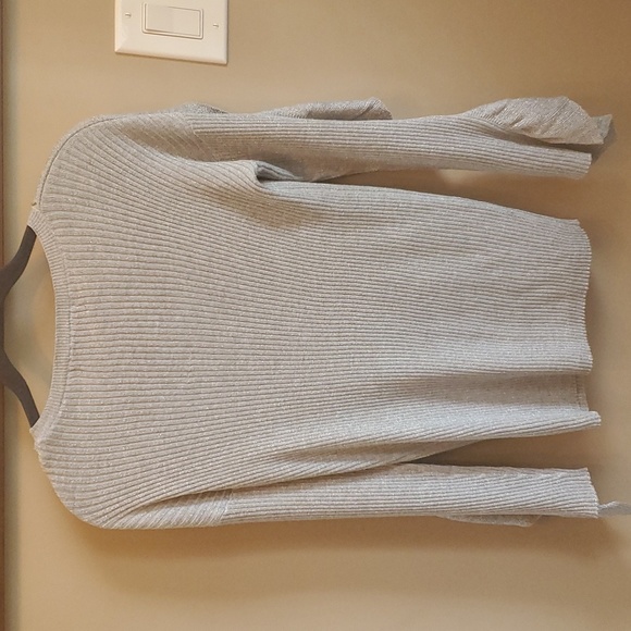 Ness Sweater (S) - Picture 2 of 7